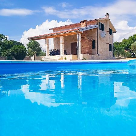 Villa Stone Pearl With Heated Swimming Pool Sveti Filip i Jakov Extérieur photo