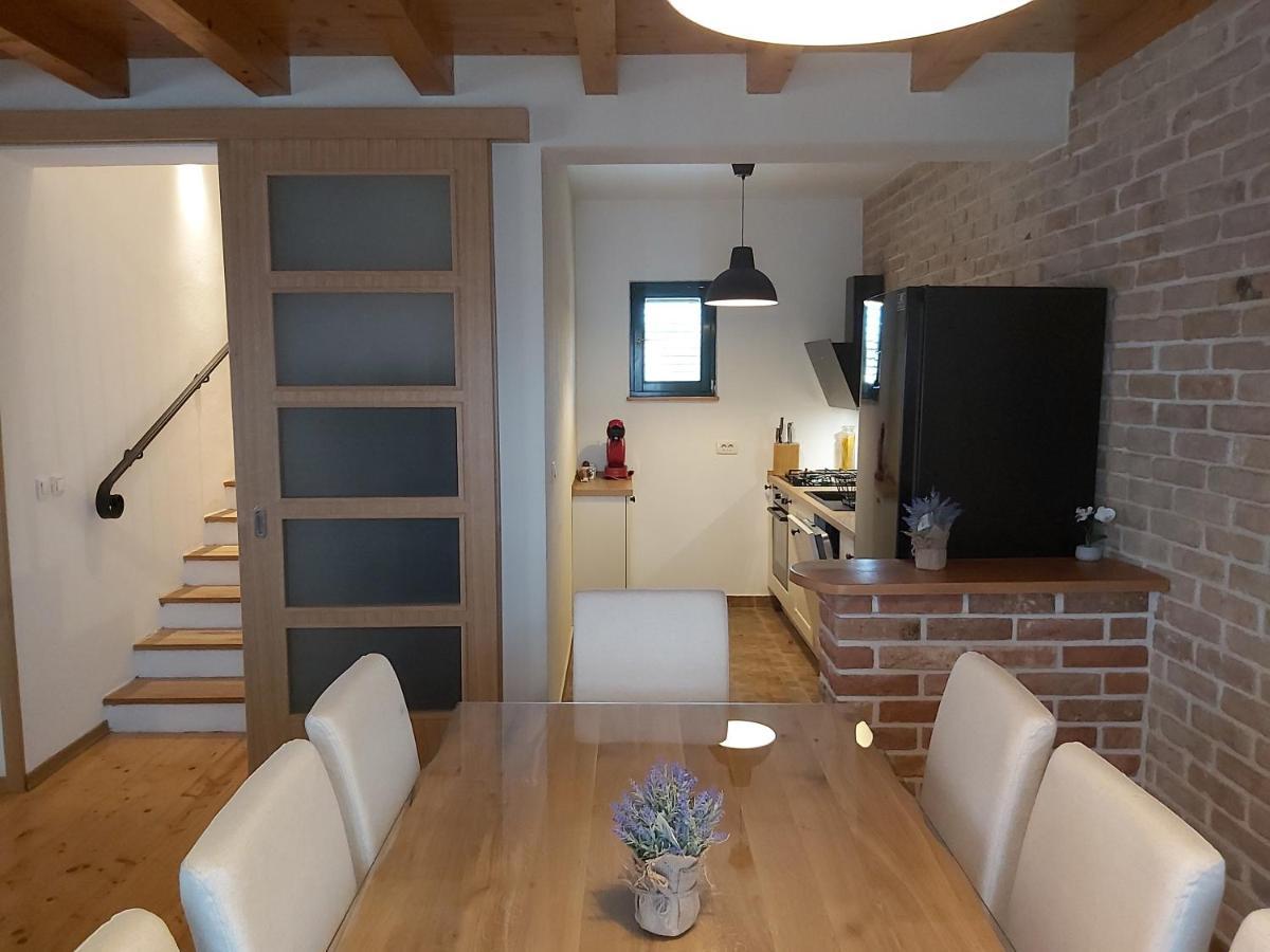Villa Stone Pearl With Heated Swimming Pool Sveti Filip i Jakov Extérieur photo