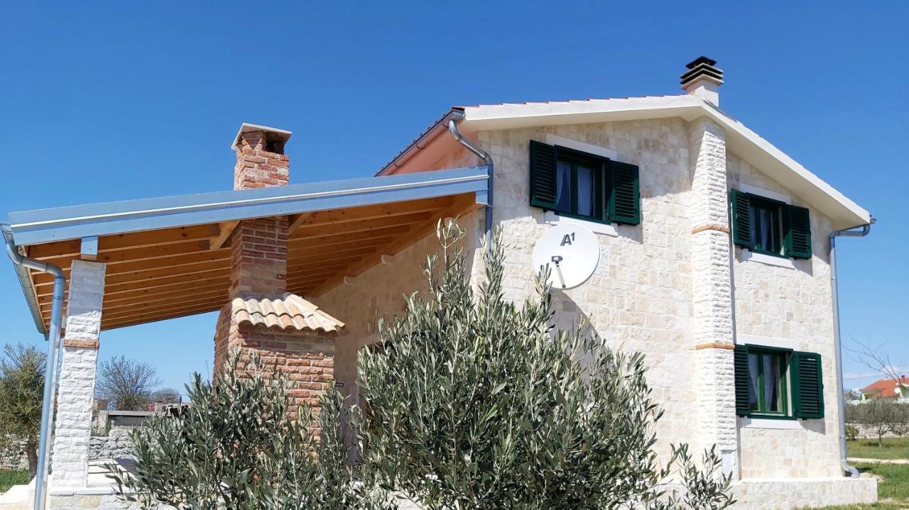 Villa Stone Pearl With Heated Swimming Pool Sveti Filip i Jakov Extérieur photo