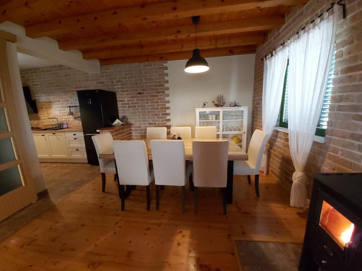 Villa Stone Pearl With Heated Swimming Pool Sveti Filip i Jakov Extérieur photo