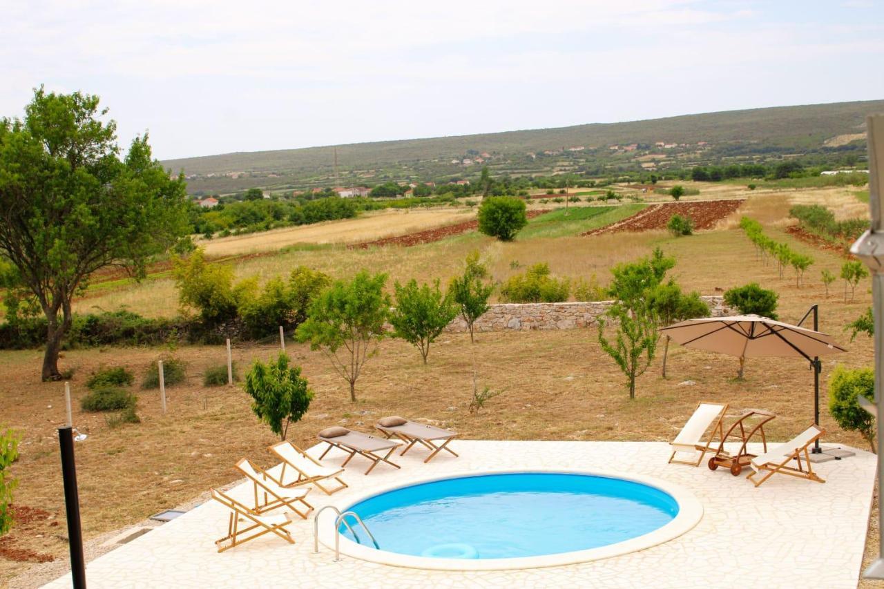 Villa Stone Pearl With Heated Swimming Pool Sveti Filip i Jakov Extérieur photo
