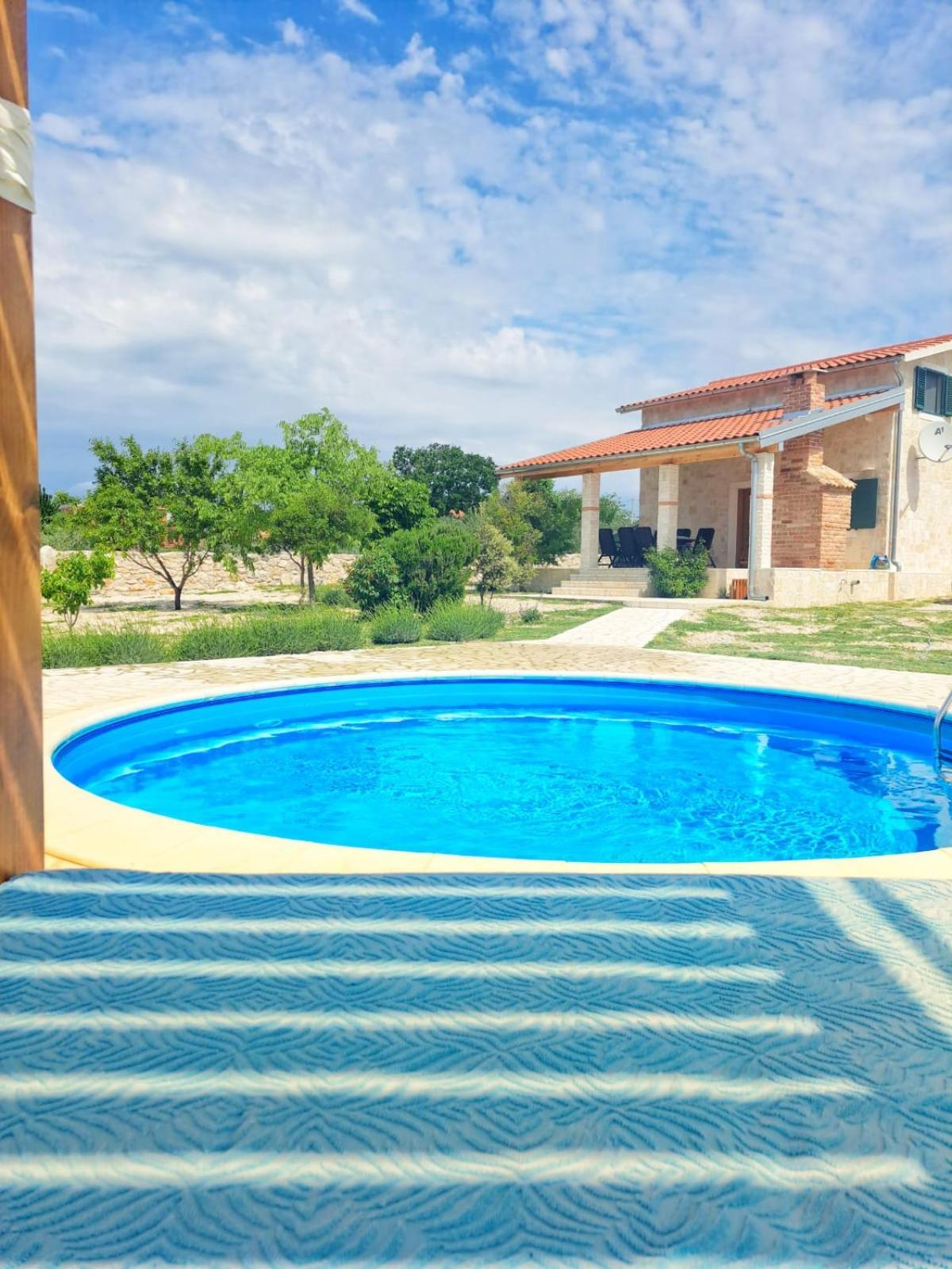 Villa Stone Pearl With Heated Swimming Pool Sveti Filip i Jakov Extérieur photo